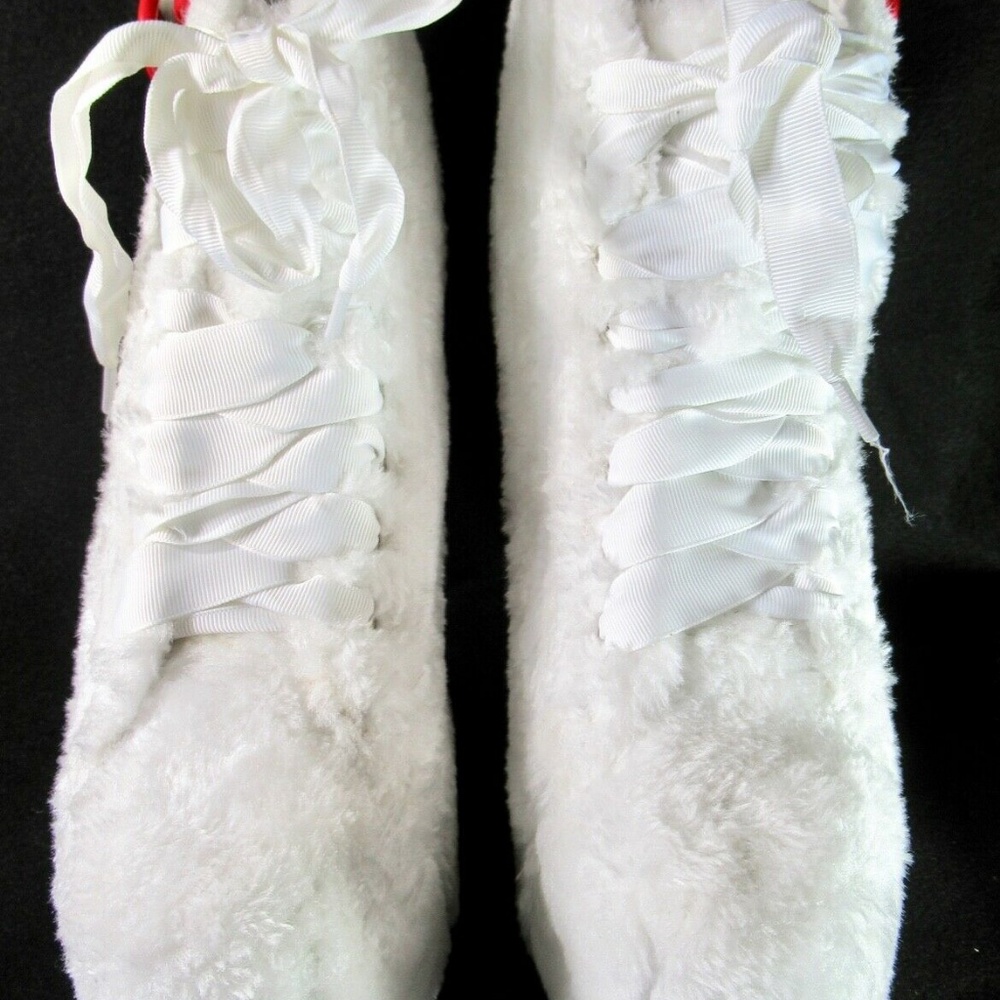 New Jeffrey Campbell HELLO KITTY Fake Fur Booties - Picture 4 of 8